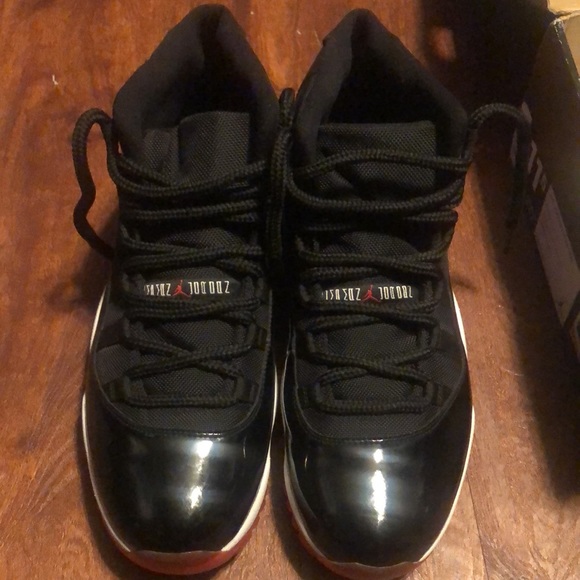 2012 Air Jordan bred 11’s - Picture 5 of 8